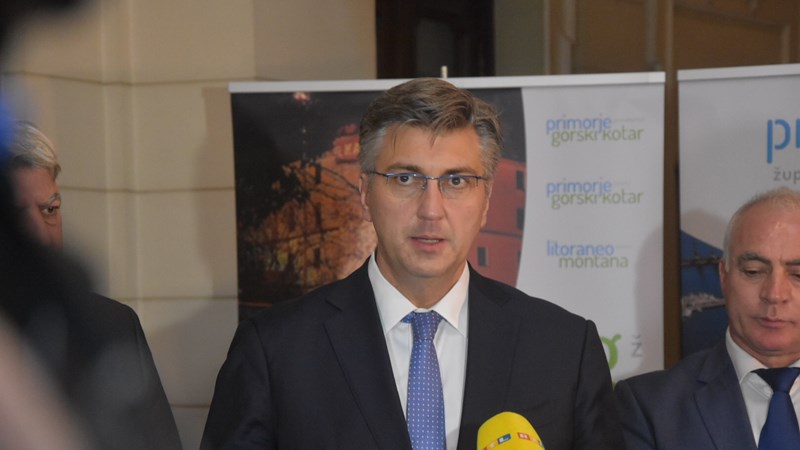 Plenković: Ili ćemo kupiti onakve zrakoplove kakvi su ponuđeni u procesu koji se vodio ili će se natječaj poništiti